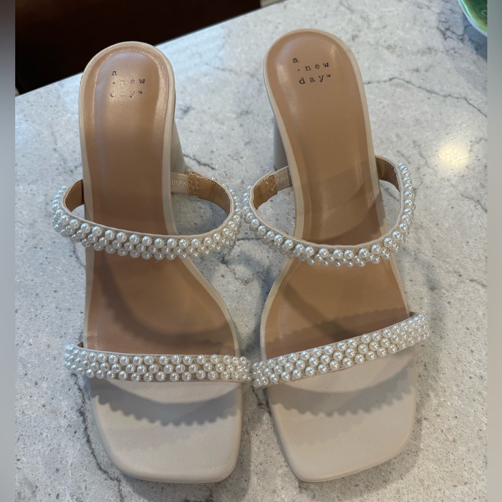 Like new heels